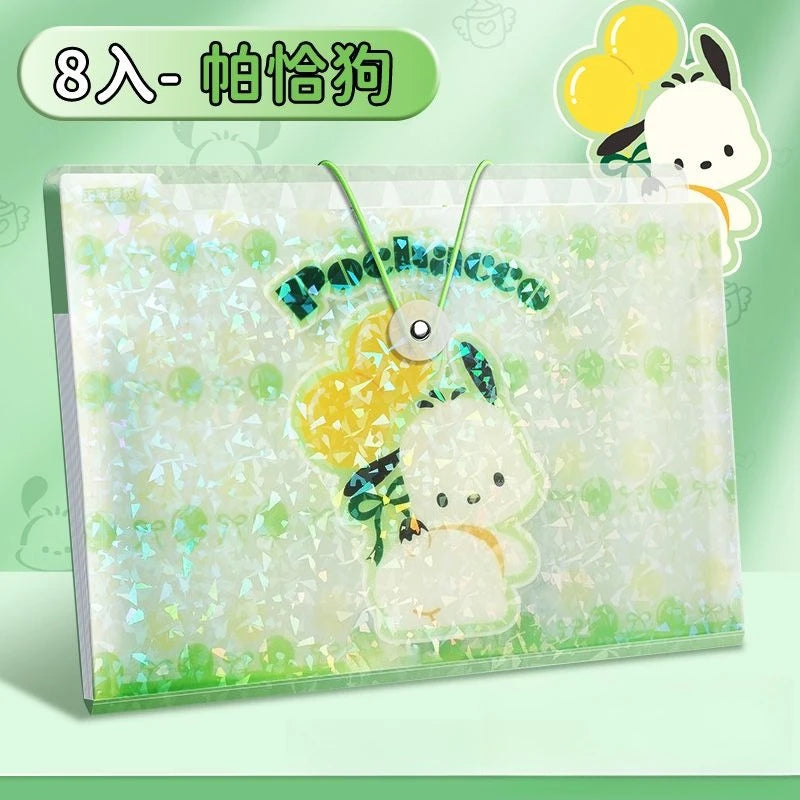 Selección de variantes de carpeta A4 de Hello Kitty