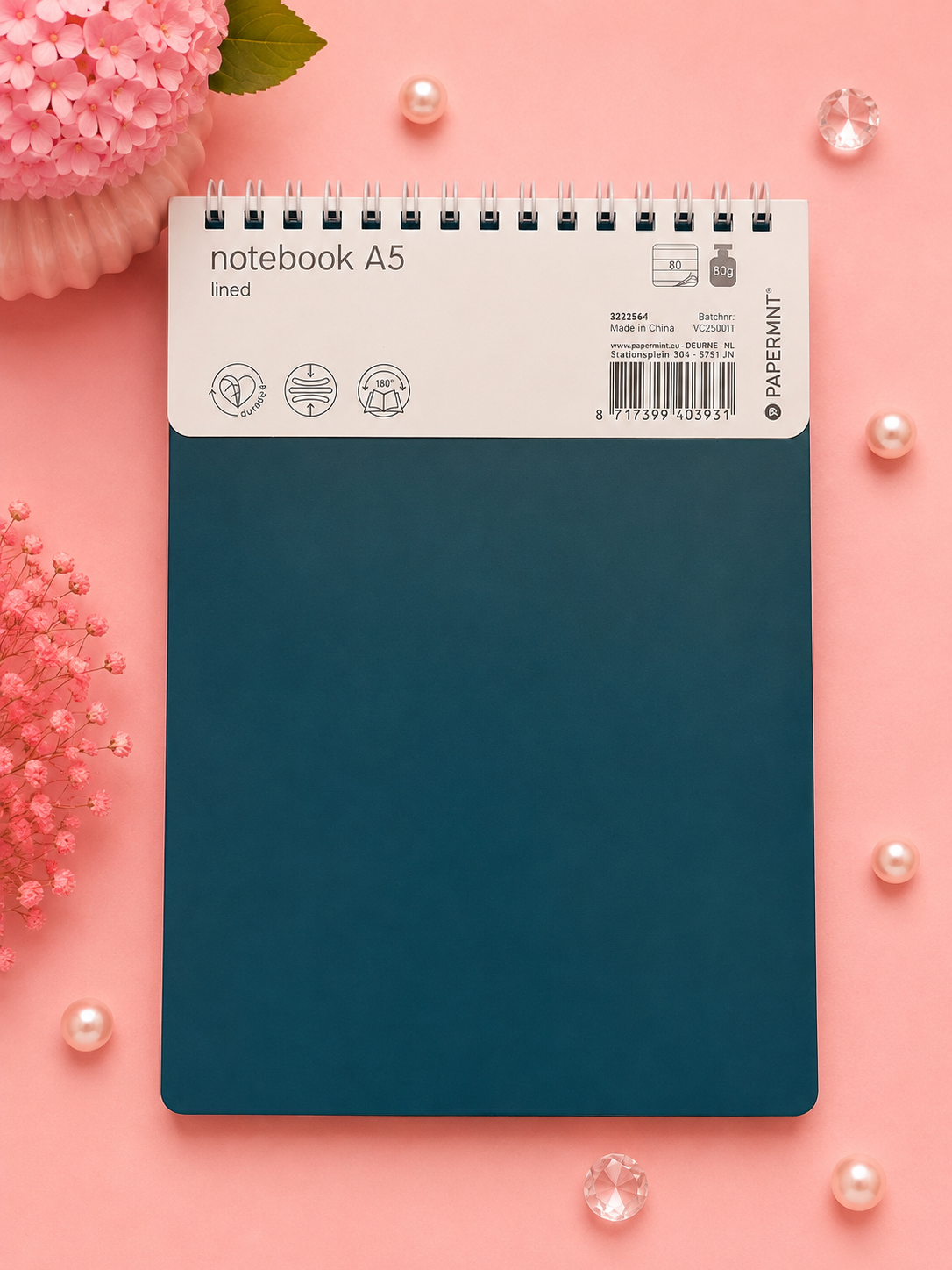 Libreta A5 de tacto suave mostrada de frente