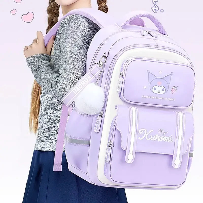 Vista frontal de mochila para colegio y uso diario