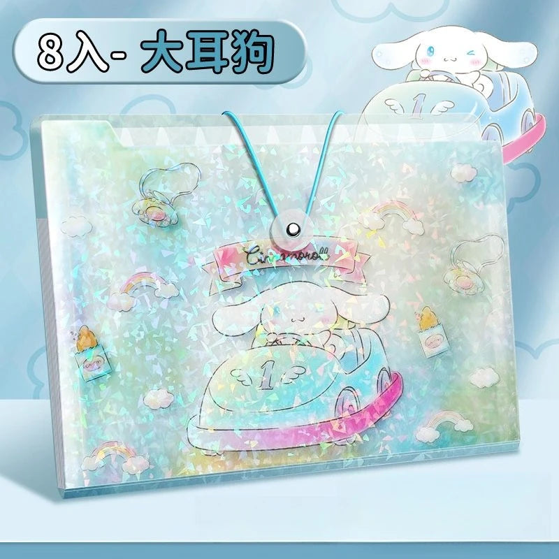 Carpeta de Hello Kitty para material de estudio
