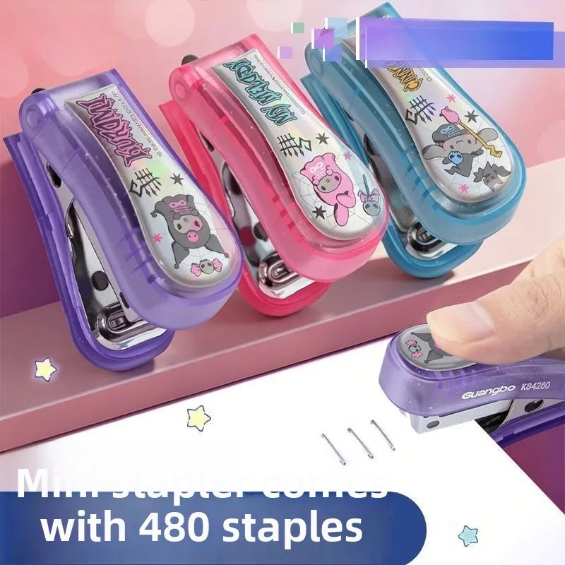 Mecanismo manual de una grapadora kawaii