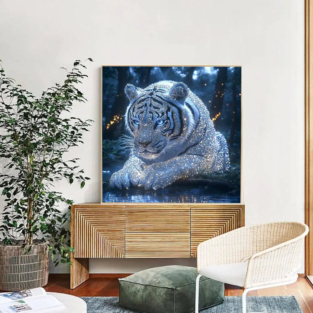 Detalle del tigre formado con diamantes de resina