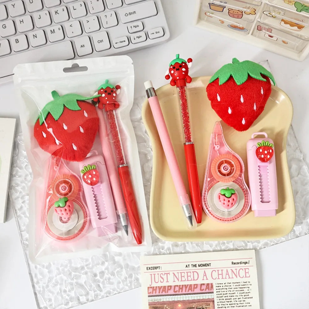 Diseños frutales del set de papelería kawaii
