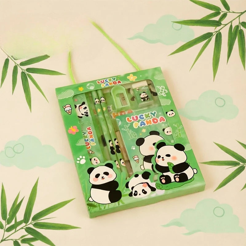 Detalle del conjunto de papelería kawaii escolar