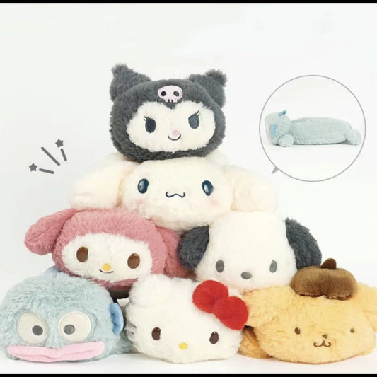 Estuche kawaii de peluche con diseño inspirado en Sanrio